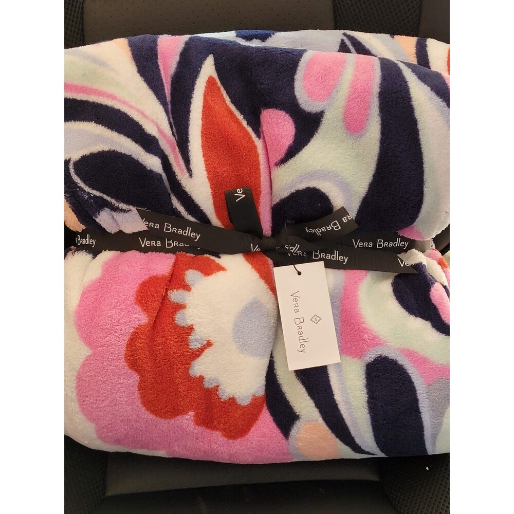 Vera Bradley 50 x 80 Ultra Soft Throw Blanket Mod Paisley NEW